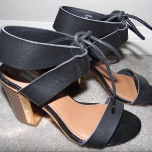 Steve Madden “Brinlee”